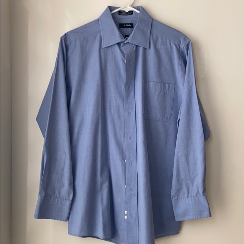 Men’s dress shirt. IZOD brand. Slim fit.